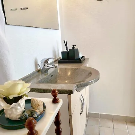 Apartament Aday - Superb Cozy In *