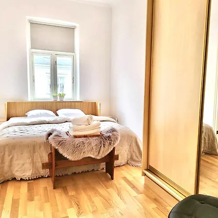 Aday - Superb Cozy In Apartament